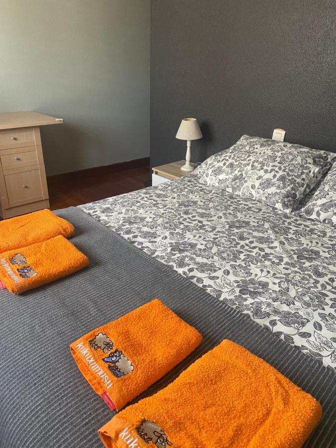 Amezola 2- Habitacion Con Bano Exterior De Uso Privado En Casa Compartida Бильбао Экстерьер фото